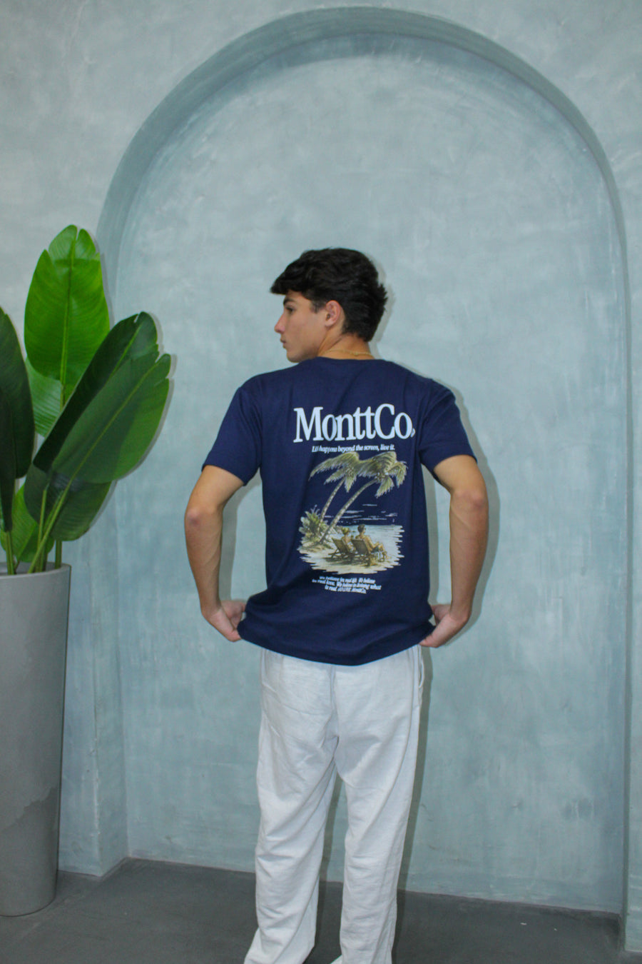 Camiseta Beyond Screen